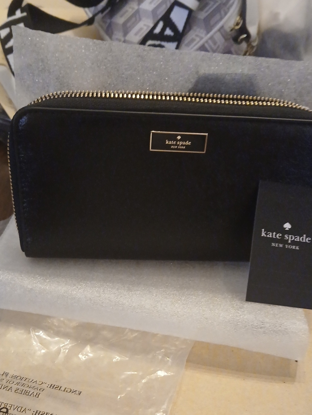 kate spade BRIDGET Black Zip-Around Leather Wallet with Gold Plaque NWT
